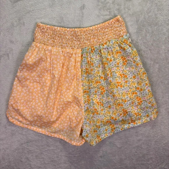 NWT American Eagle Women Shorts S Orange Floral Patchwork Smocked Waist 7195-800 - Picture 3 of 11